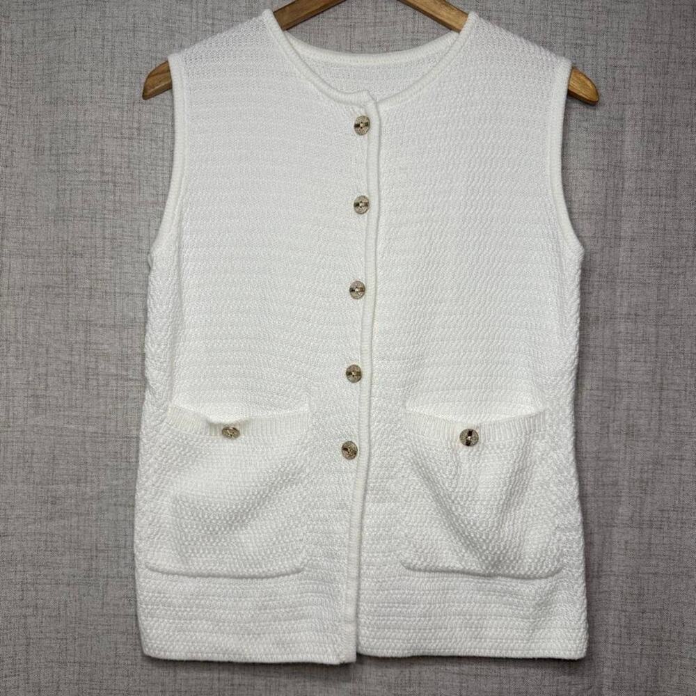White knit cardigan vest s